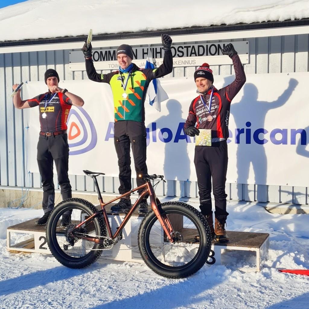 Niko Heikkilä voitti Fatbiken SM-kultaa.